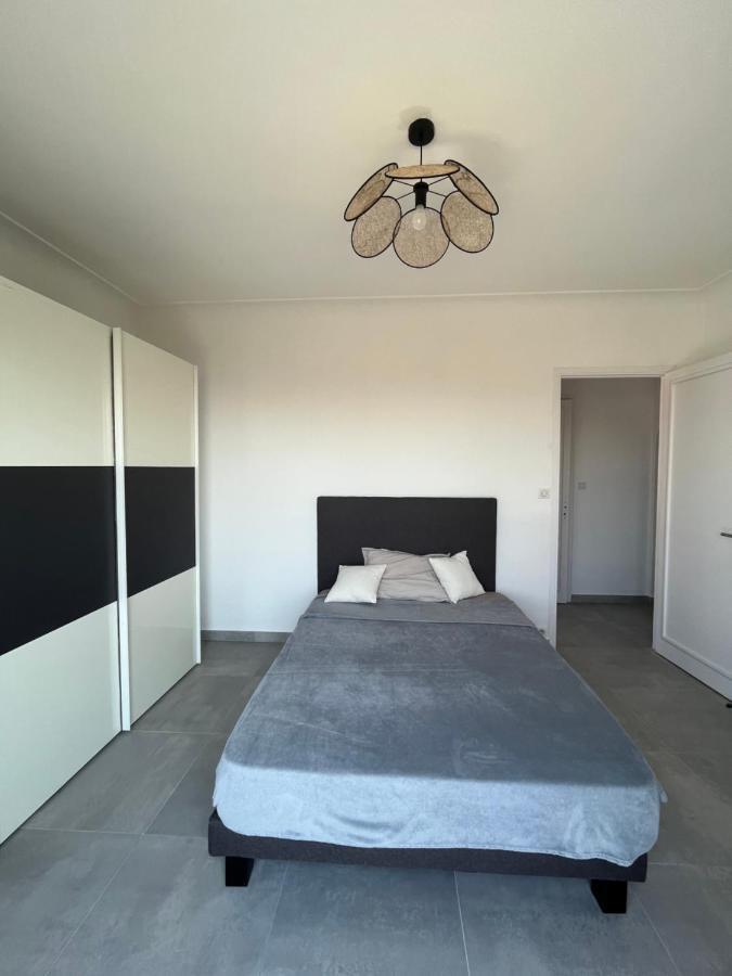 Villa 2 Chambres Renovee Juillet 2023 - Vue Mer - Parking Prive Grasse Zewnętrze zdjęcie